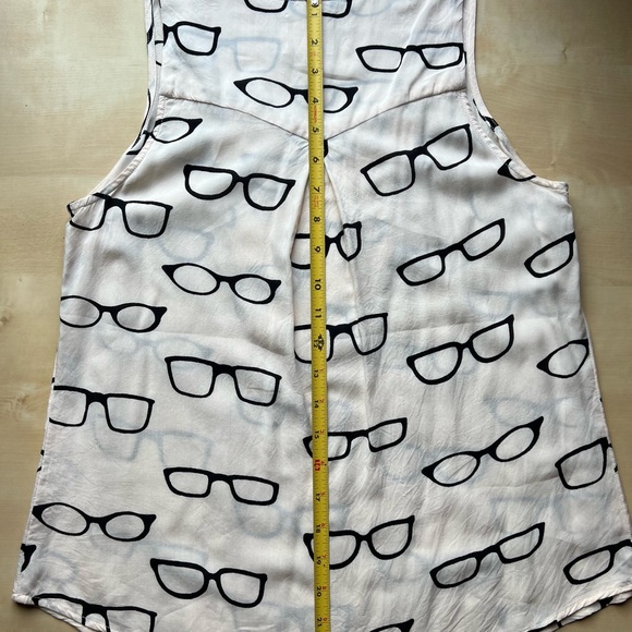 Anthropologie Maeve Retro Eyeglasses Print Pintuck Pleated Tank Top size 4 - Picture 6 of 6